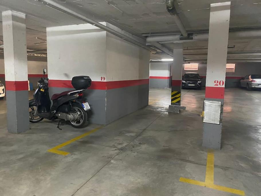 Lujoso Piso Centro Aparcamiento Privado, Terraza & Ac Apartman Málaga Kültér fotó