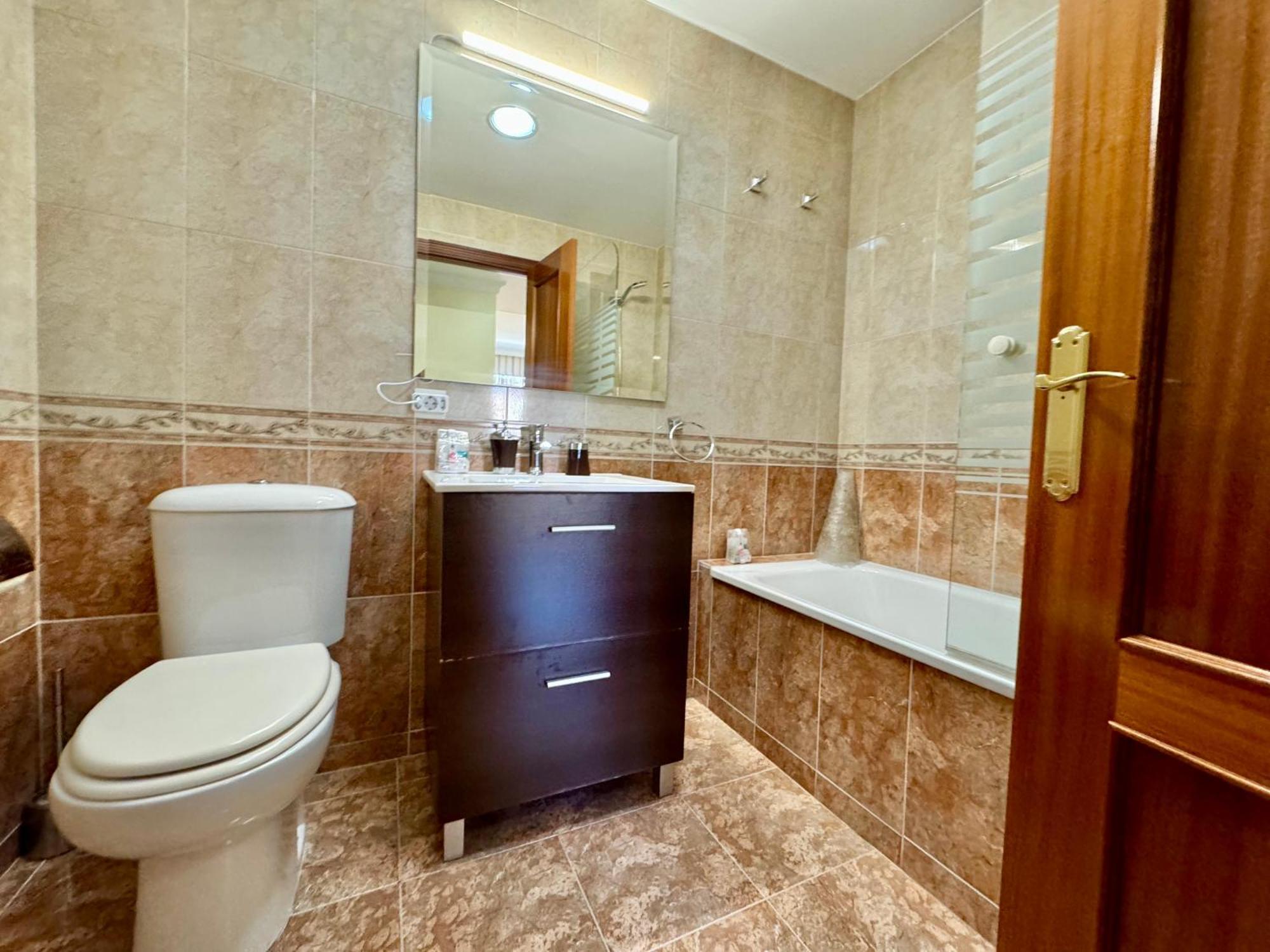 Lujoso Piso Centro Aparcamiento Privado, Terraza & Ac Apartman Málaga Kültér fotó
