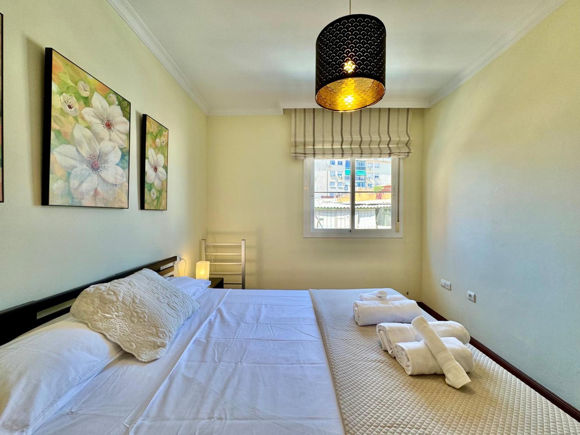 Lujoso Piso Centro Aparcamiento Privado, Terraza & Ac Apartman Málaga Kültér fotó