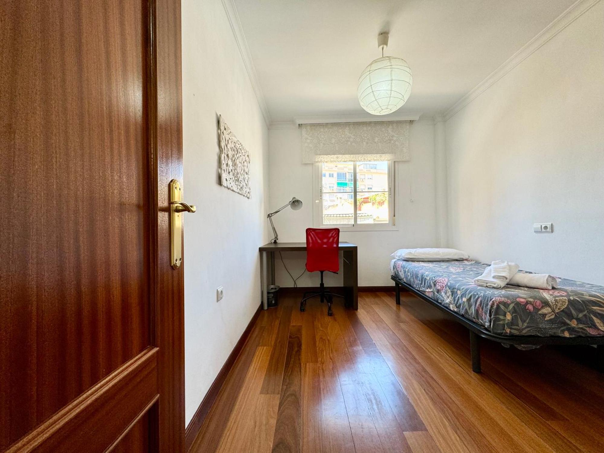 Lujoso Piso Centro Aparcamiento Privado, Terraza & Ac Apartman Málaga Kültér fotó